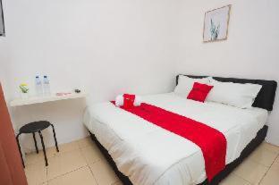Reddoorz Near Plaza Araya Malang Hotel Blimbing  Room photo